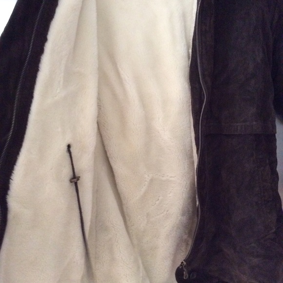 “Wilson’s Leather” Gorgeous Suede Coat, Sz Small - Picture 4 of 4